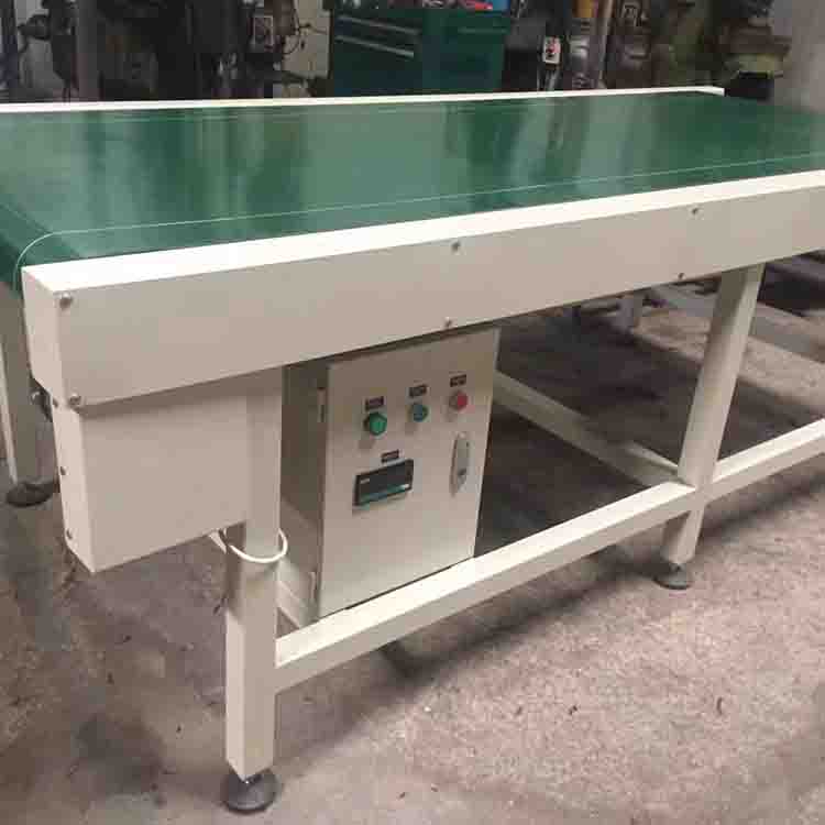 皮帶輸送機(jī)